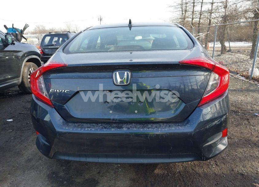 Photo 16 of 2018 Honda Civic EX (VIN 2HGFC2F74JH579283)
