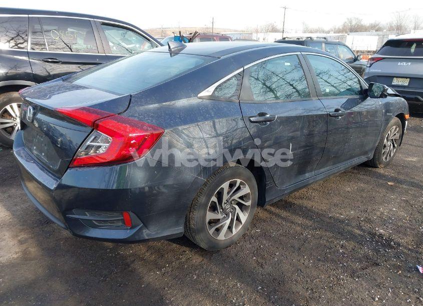 Photo 4 of 2018 Honda Civic EX (VIN 2HGFC2F74JH579283)