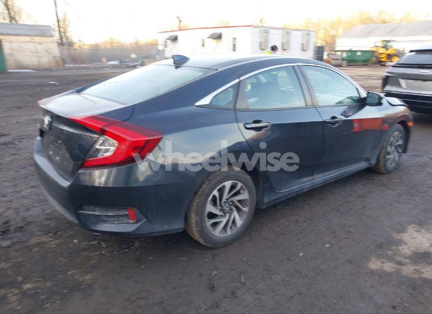 Photo 4 of 2018 Honda Civic EX (VIN 2HGFC2F74JH609723)