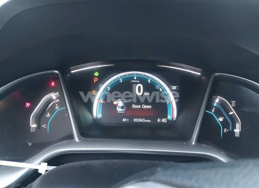 Photo 7 of 2018 Honda Civic EX (VIN 2HGFC2F74JH609723)