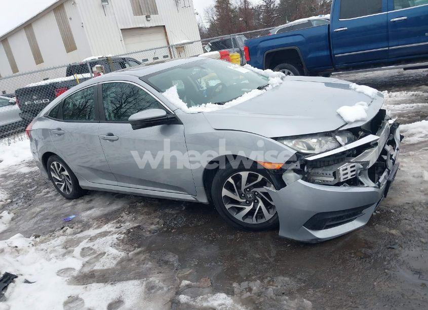 Photo 13 of 2016 Honda Civic EX (VIN 2HGFC2F75GH509896)