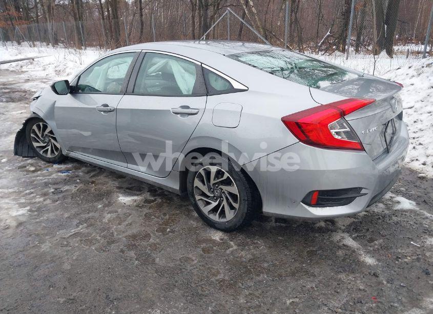 Photo 3 of 2016 Honda Civic EX (VIN 2HGFC2F75GH509896)