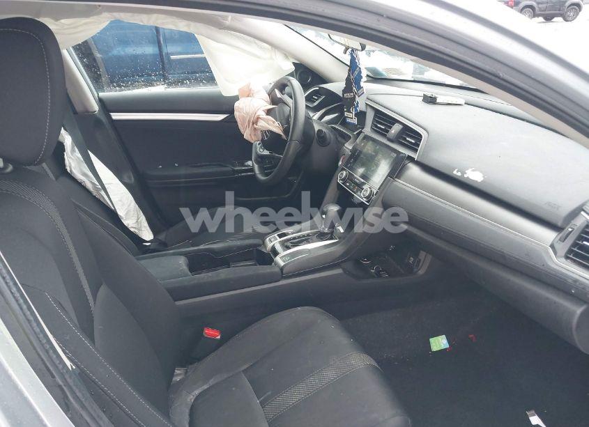 Photo 5 of 2016 Honda Civic EX (VIN 2HGFC2F75GH509896)