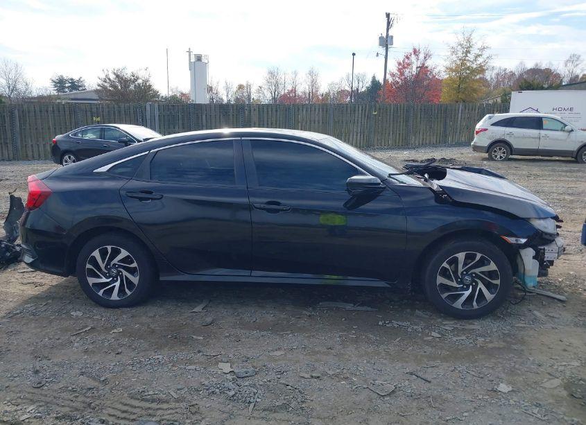 Photo 13 of 2016 Honda Civic EX (VIN 2HGFC2F75GH518923)