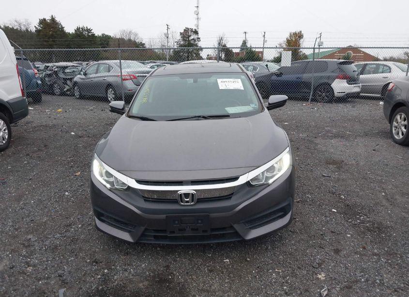 Photo 12 of 2016 Honda Civic EX (VIN 2HGFC2F75GH576689)