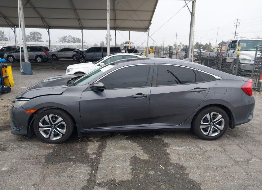 Photo 15 of 2017 Honda Civic EX (VIN 2HGFC2F75HH543029)