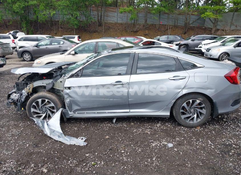 Photo 15 of 2017 Honda Civic EX (VIN 2HGFC2F75HH554399)