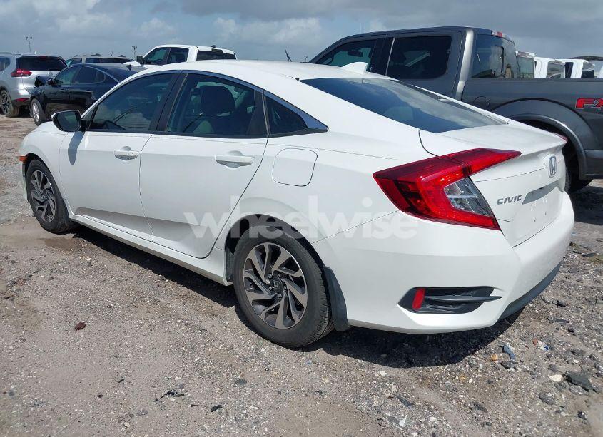 Photo 3 of 2018 Honda Civic EX (VIN 2HGFC2F75JH504611)