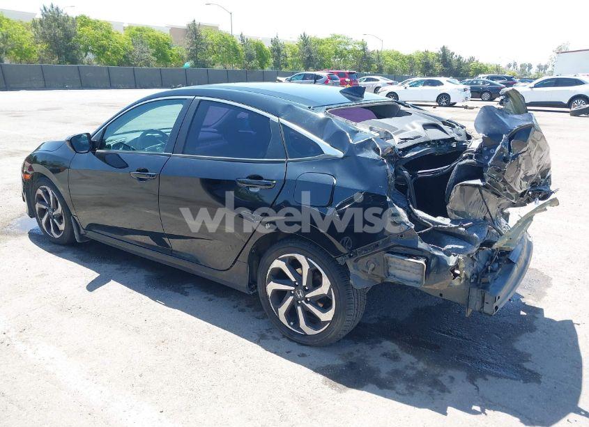Photo 3 of 2018 Honda Civic EX (VIN 2HGFC2F75JH506519)