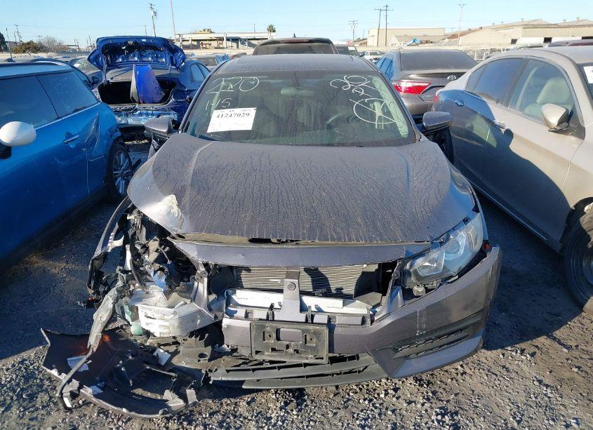 Photo 12 of 2018 Honda Civic EX (VIN 2HGFC2F75JH564498)