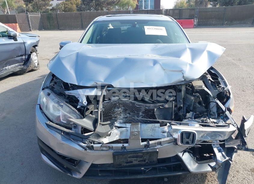 Photo 11 of 2018 Honda Civic EX (VIN 2HGFC2F75JH573671)