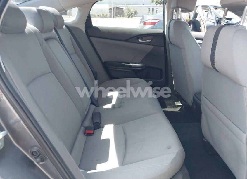 Photo 8 of 2018 Honda Civic EX (VIN 2HGFC2F75JH599994)