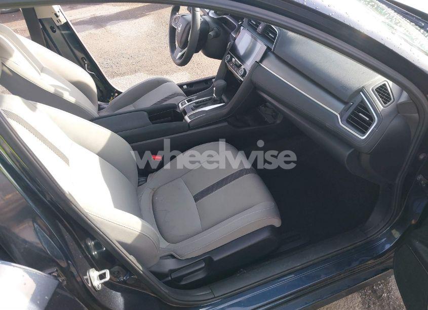 Photo 5 of 2018 Honda Civic EX (VIN 2HGFC2F75JH607317)