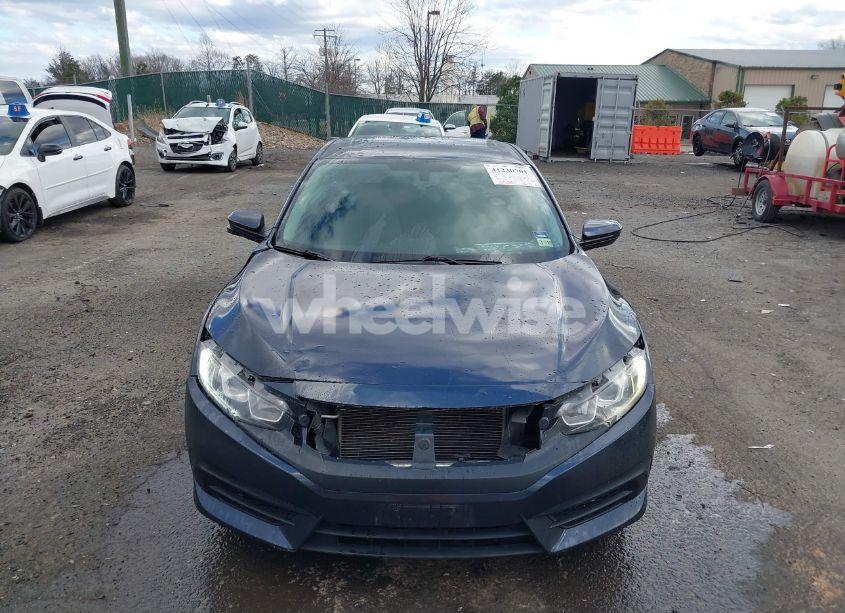 Photo 13 of 2018 Honda Civic EX (VIN 2HGFC2F75JH610590)