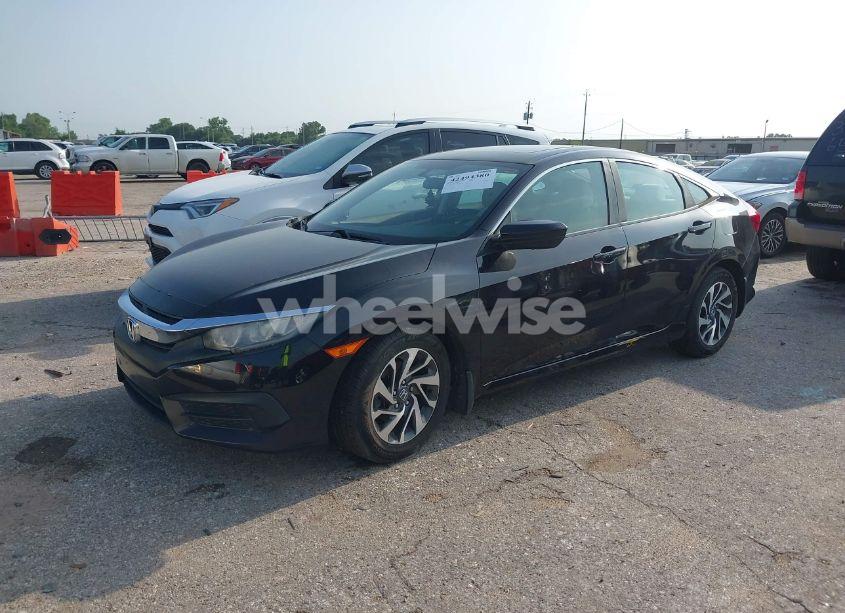 Photo 2 of 2016 Honda Civic EX (VIN 2HGFC2F76GH556029)