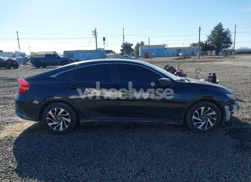 Photo 14 of 2017 Honda Civic EX (VIN 2HGFC2F76HH508192)