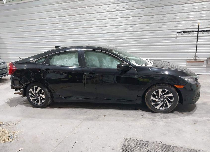 Photo 13 of 2017 Honda Civic EX (VIN 2HGFC2F76HH541855)