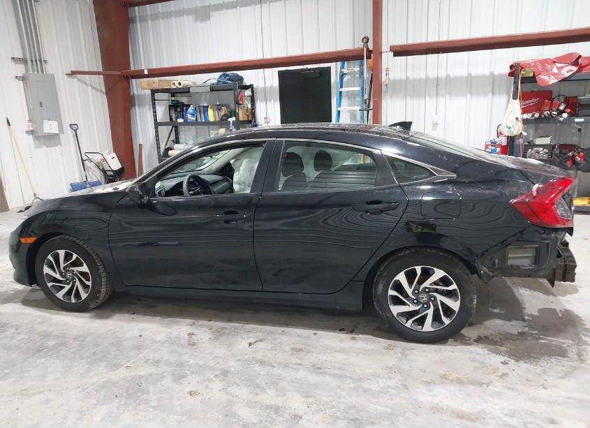 Photo 14 of 2017 Honda Civic EX (VIN 2HGFC2F76HH541855)