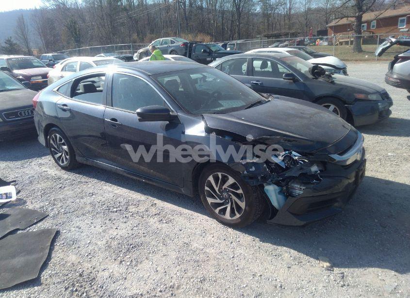 2017 Honda Civic EX (VIN 2HGFC2F76HH572118) main photo