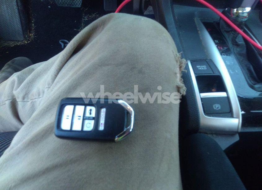 Photo 11 of 2017 Honda Civic EX (VIN 2HGFC2F76HH572118)