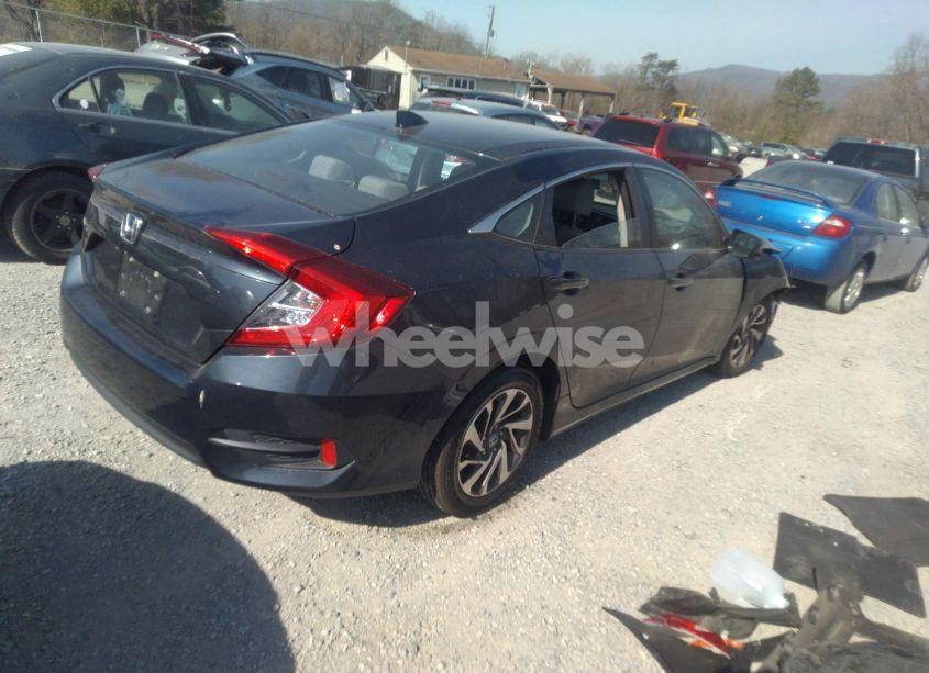 Photo 4 of 2017 Honda Civic EX (VIN 2HGFC2F76HH572118)