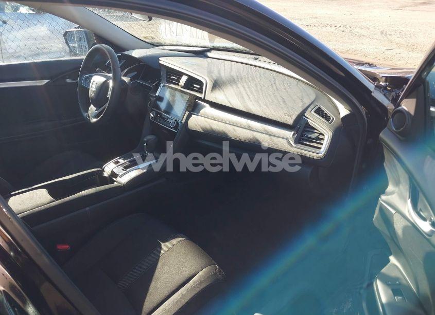 Photo 5 of 2018 Honda Civic EX (VIN 2HGFC2F76JH510949)