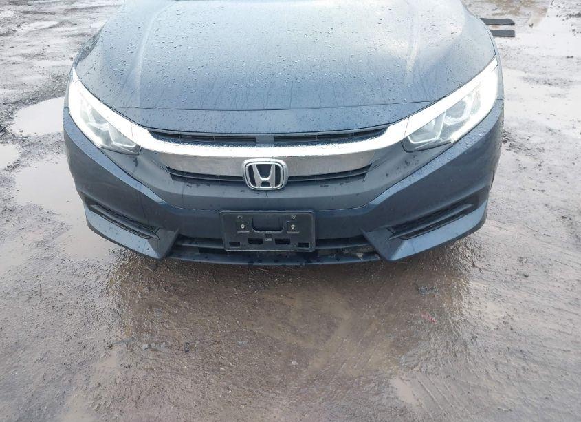 Photo 12 of 2018 Honda Civic EX (VIN 2HGFC2F76JH516055)