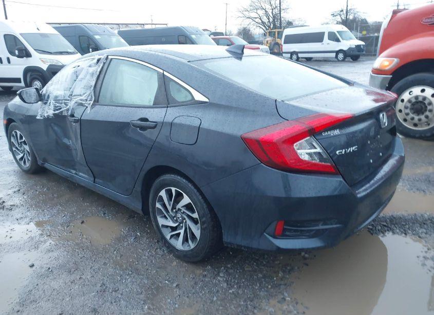 Photo 3 of 2018 Honda Civic EX (VIN 2HGFC2F76JH516055)