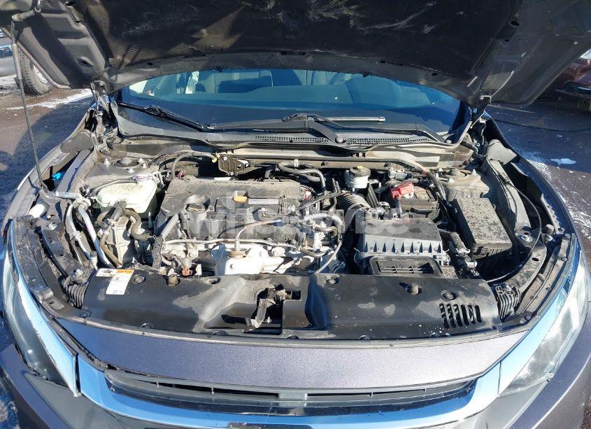 Photo 10 of 2018 Honda Civic EX (VIN 2HGFC2F76JH529923)