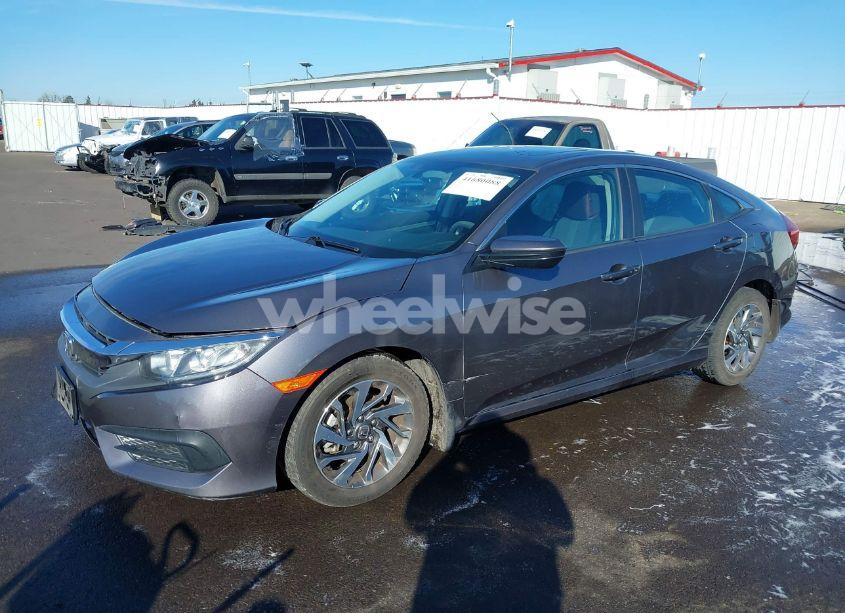 Photo 2 of 2018 Honda Civic EX (VIN 2HGFC2F76JH529923)