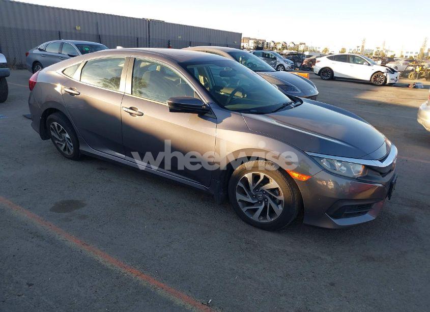 2018 Honda Civic EX (VIN 2HGFC2F76JH531767) main photo