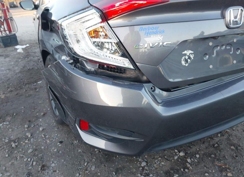 Photo 17 of 2018 Honda Civic EX (VIN 2HGFC2F76JH533910)