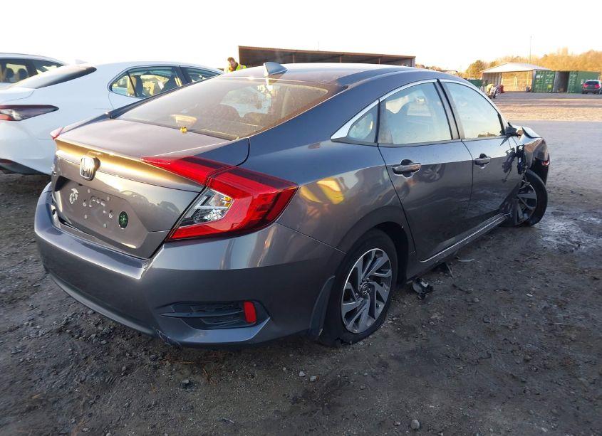 Photo 4 of 2018 Honda Civic EX (VIN 2HGFC2F76JH533910)