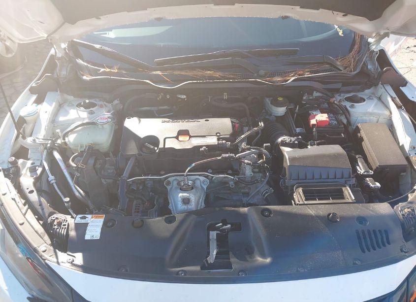 Photo 10 of 2018 Honda Civic EX (VIN 2HGFC2F76JH539819)