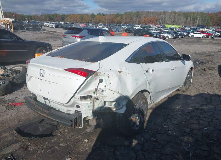 Photo 4 of 2018 Honda Civic EX (VIN 2HGFC2F76JH539819)