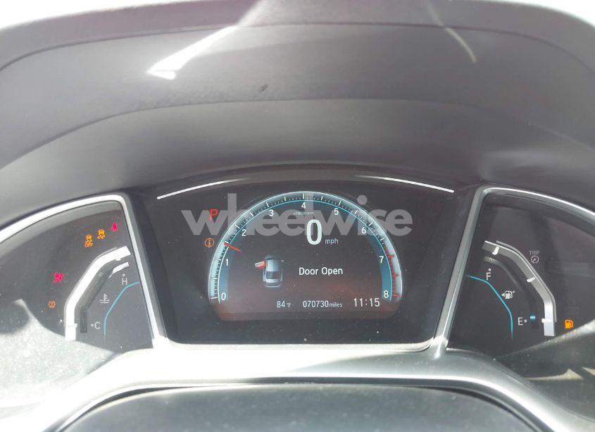Photo 7 of 2018 Honda Civic EX (VIN 2HGFC2F76JH553977)
