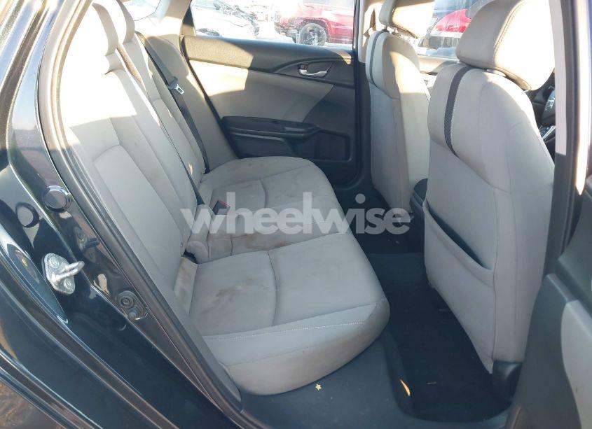 Photo 8 of 2018 Honda Civic EX (VIN 2HGFC2F76JH603101)