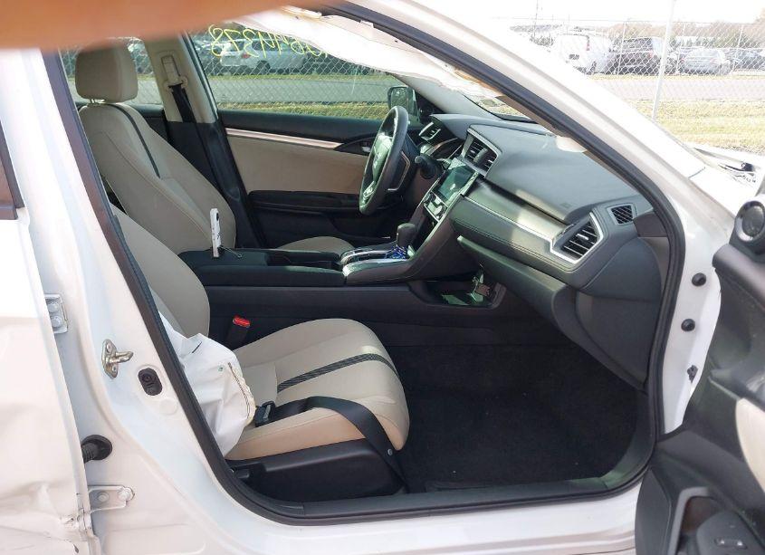 Photo 5 of 2016 Honda Civic EX (VIN 2HGFC2F77GH553298)