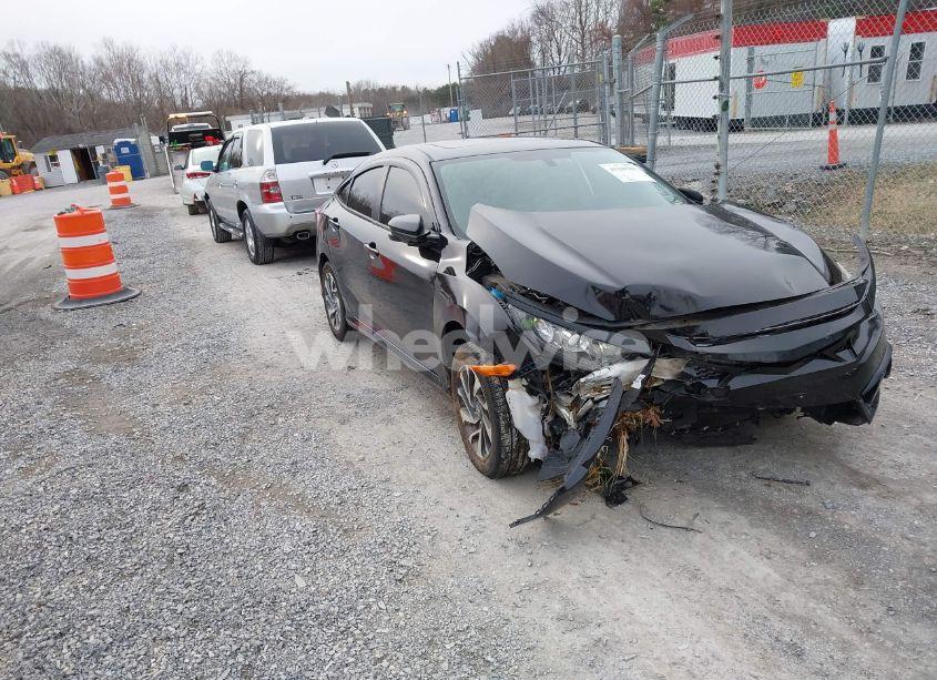 2016 Honda Civic EX (VIN 2HGFC2F77GH571929) main photo