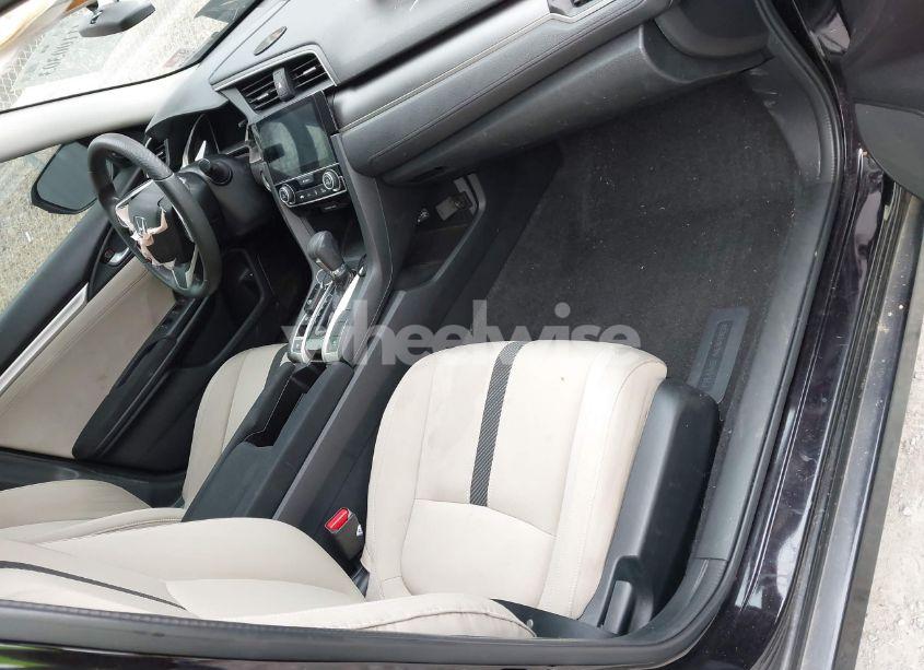 Photo 5 of 2016 Honda Civic EX (VIN 2HGFC2F77GH571929)