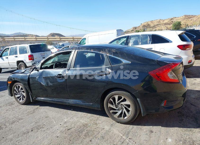 Photo 14 of 2016 Honda Civic EX (VIN 2HGFC2F77GH573650)