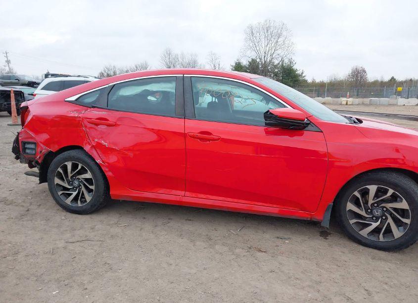 Photo 6 of 2016 Honda Civic EX (VIN 2HGFC2F77GH575740)