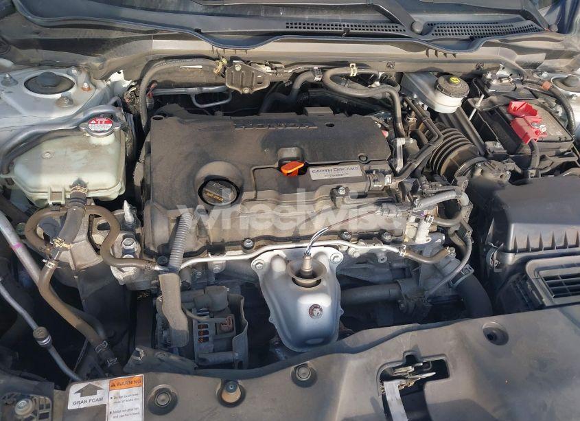 Photo 10 of 2018 Honda Civic EX (VIN 2HGFC2F77JH507588)