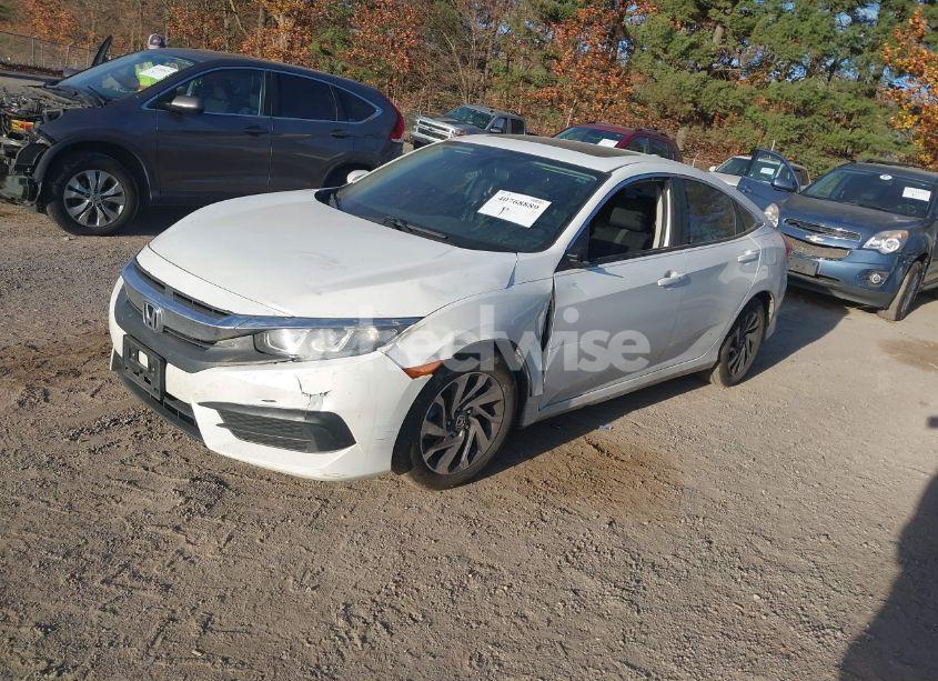 Photo 2 of 2018 Honda Civic EX (VIN 2HGFC2F77JH507588)