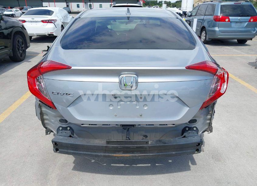 Photo 17 of 2018 Honda Civic EX (VIN 2HGFC2F77JH508465)
