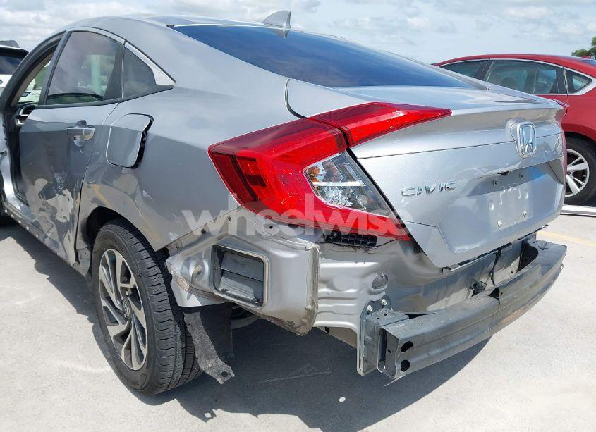 Photo 6 of 2018 Honda Civic EX (VIN 2HGFC2F77JH508465)