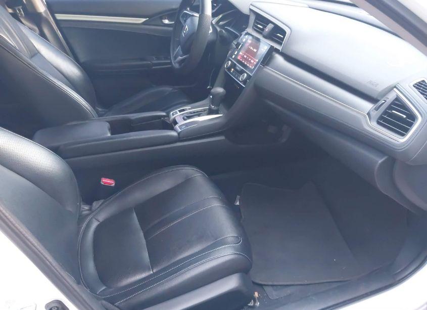 Photo 5 of 2018 Honda Civic EX (VIN 2HGFC2F77JH512399)