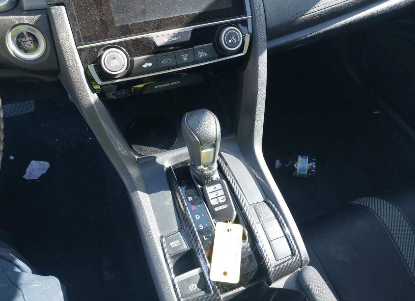 Photo 11 of 2018 Honda Civic EX (VIN 2HGFC2F77JH525167)