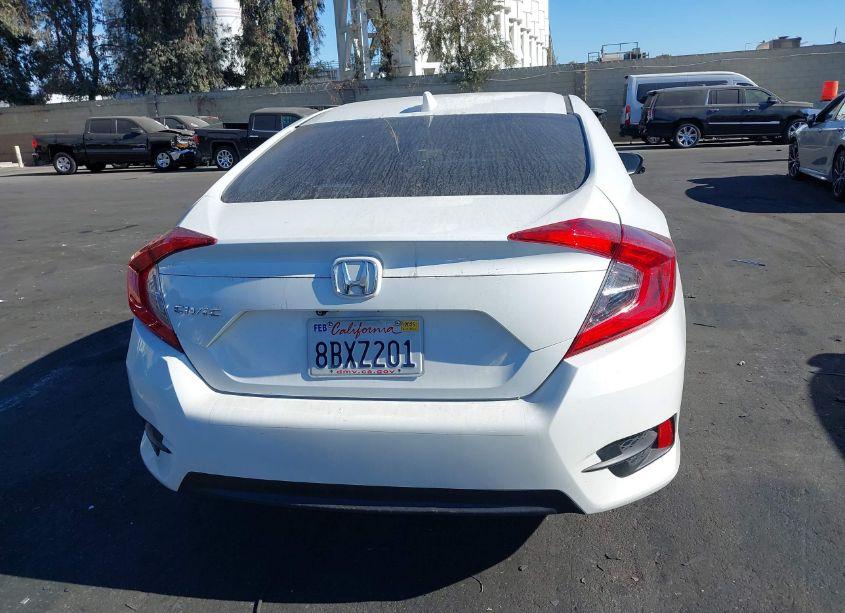 Photo 16 of 2018 Honda Civic EX (VIN 2HGFC2F77JH525167)
