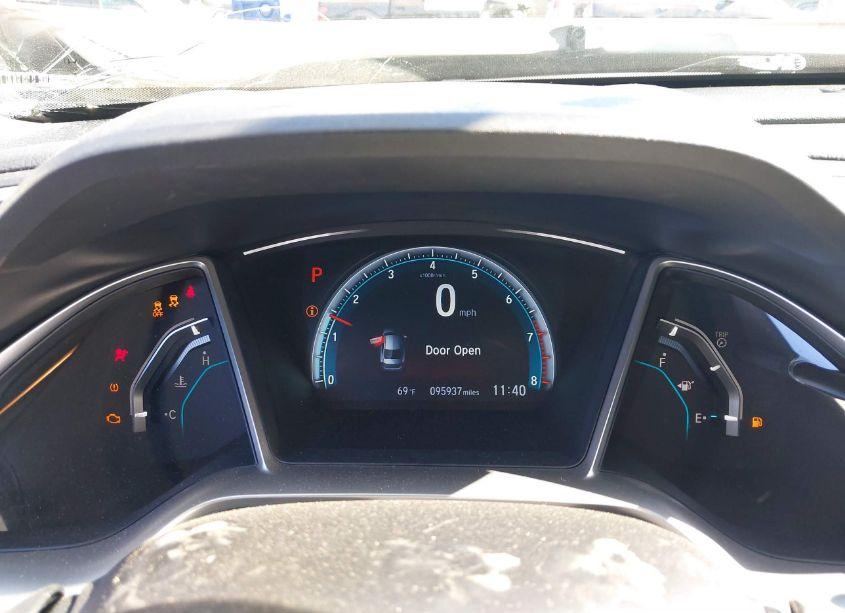 Photo 7 of 2018 Honda Civic EX (VIN 2HGFC2F77JH525167)